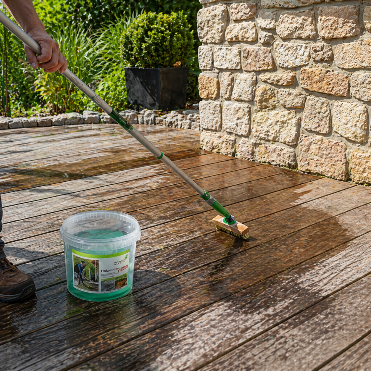 OSMO Holz-Entgrauer Kraft-Gel 6609 OSMO Holz-Entgrauer Kraft-Gel 6609